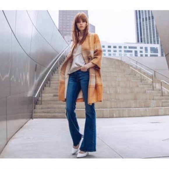 KanCan Flare Jeans - Picture 2 of 6